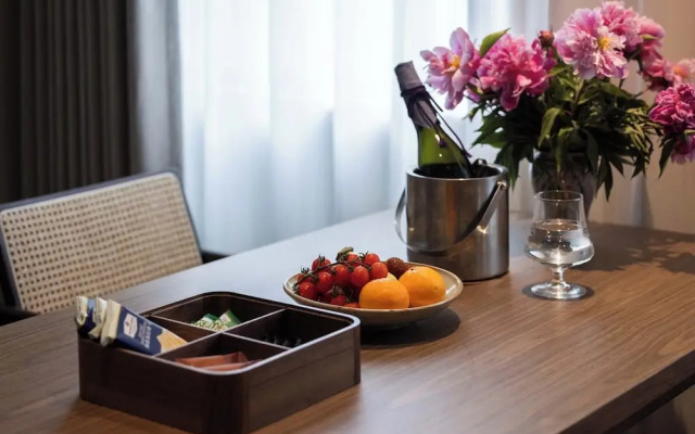 Yi Nian Fangcun Hotel