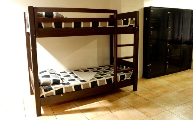 The Fort Budget Hotel - Bonifacio Global City