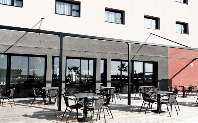 Holiday Inn Express Marseille Airport by IHG