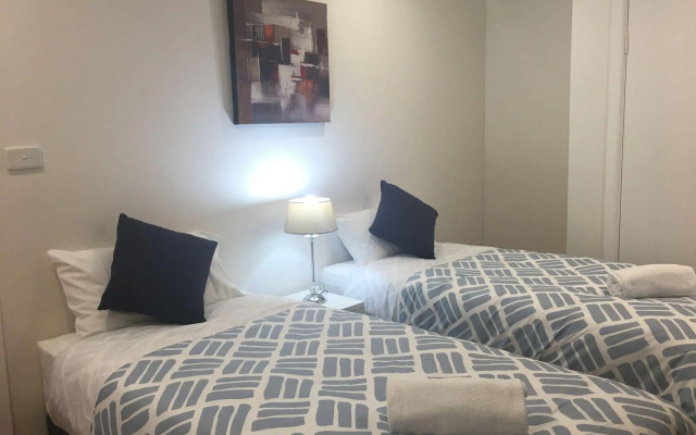 Ivy Units Glen Waverley