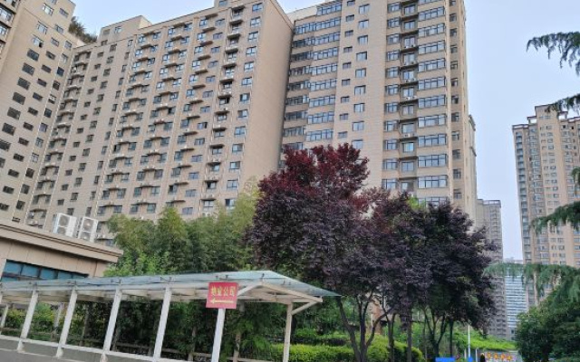 Luoyang Ruiyu Homestay (Zhenghe International) – Outside – Luoyang