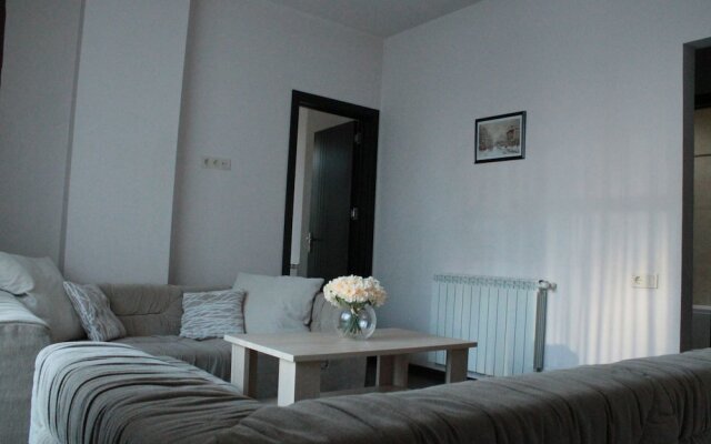 Апартаменты на ул. Кучишвили