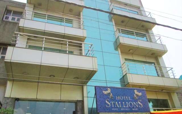 Hotel Stallions