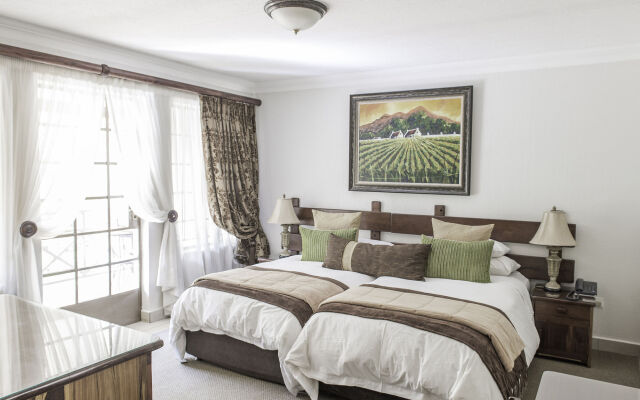 Afrique Boutique Hotel Oliver Tambo