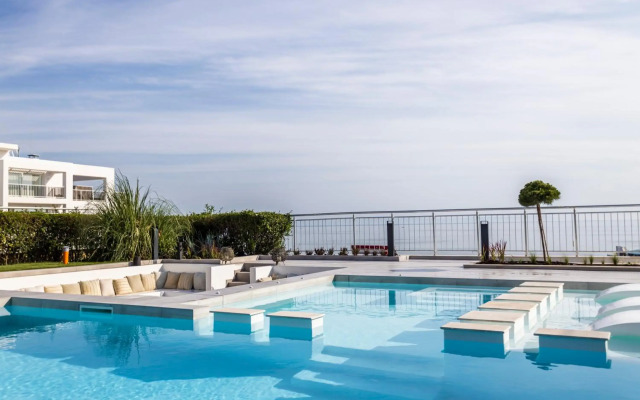 Selena Beach Family Hotel
