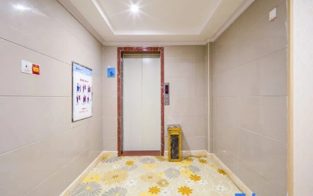 Yeste Meitu Hotel (Nanning Zoo Gaoxin Avenue)