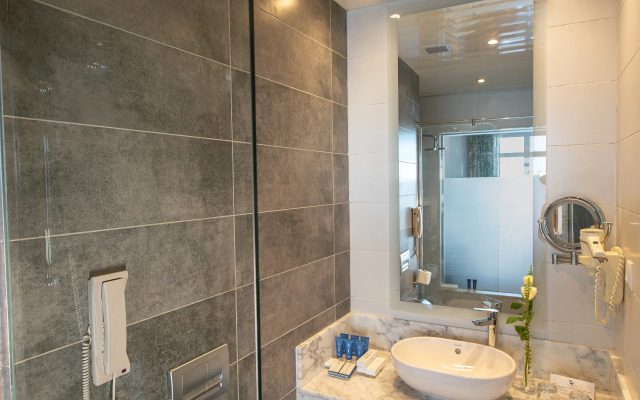 Naama Bay Suites & Spa