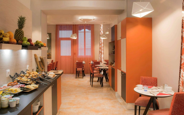 Hôtel Mercure Paris Pont de Levallois Neuilly