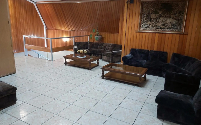 Hotel Esmeralda