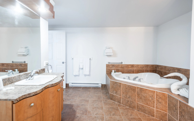 Hotel Les Suites Labelle