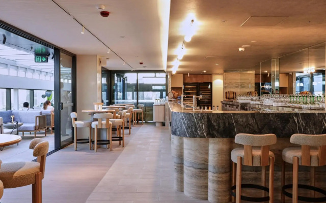 Vibe Hotel Melbourne