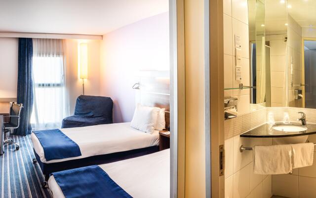 Holiday Inn Express Marseille - Saint Charles, an IHG Hotel