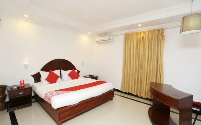 Hotel Al Saj by OYO Rooms