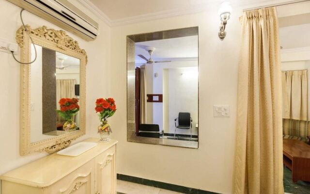 OYO 315 Hotel Tavern