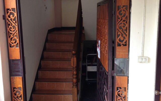 Sripoom House 1