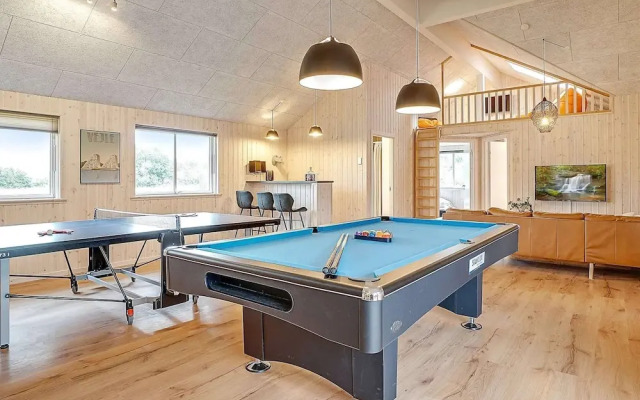Spacious Holiday Home in Grenå near Sea