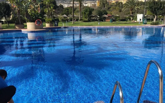 Apartamentos Benal Beach