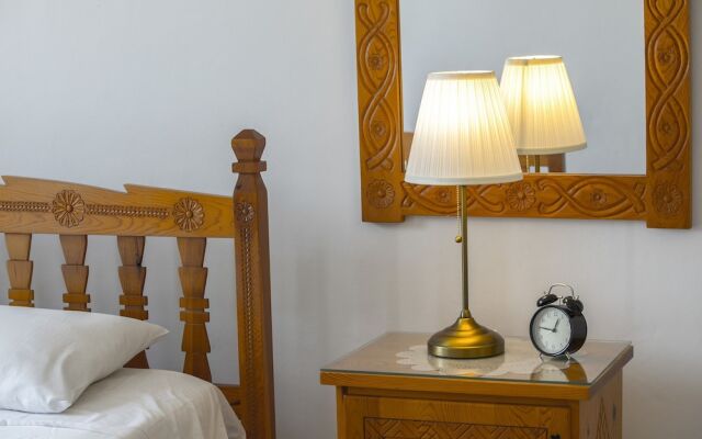 Mackenzie Leo Seafront Suite