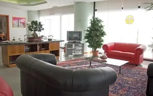 Hotel Thema