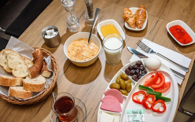 Numi Hotel