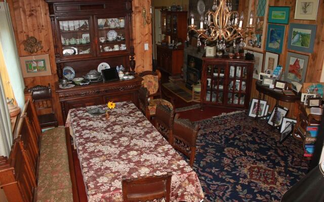 La Maison sous les Lilas