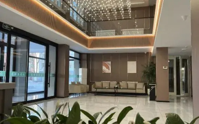 Ningcheng Mountain Chahua Hotel