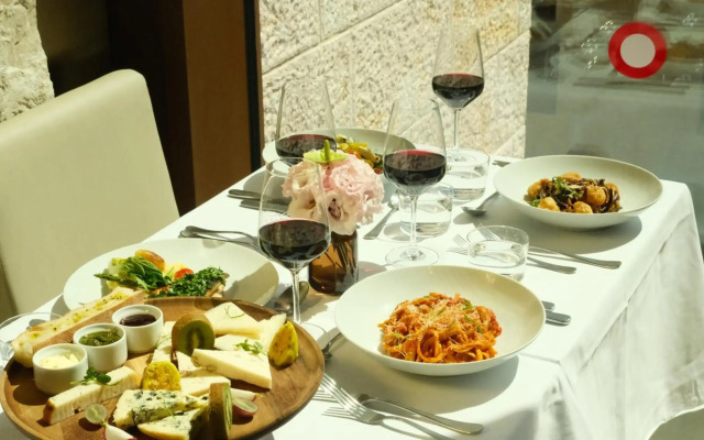 Theatron Jerusalem Hotel & Spa - MGallery Collection