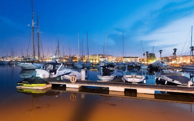 B39 - Marinapark 2 Bed Flat
