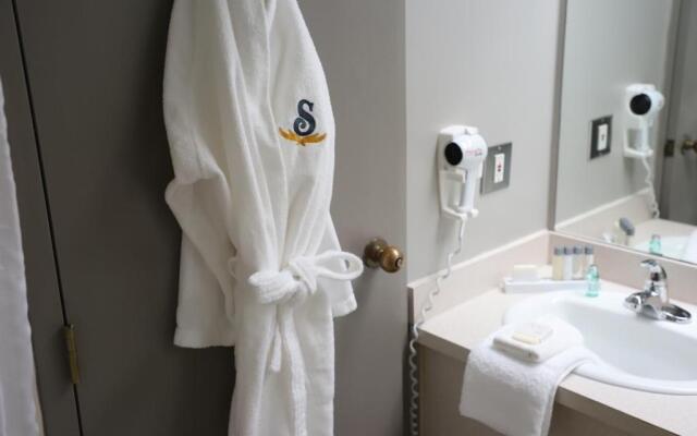 Travelodge by Wyndham Grande Prairie