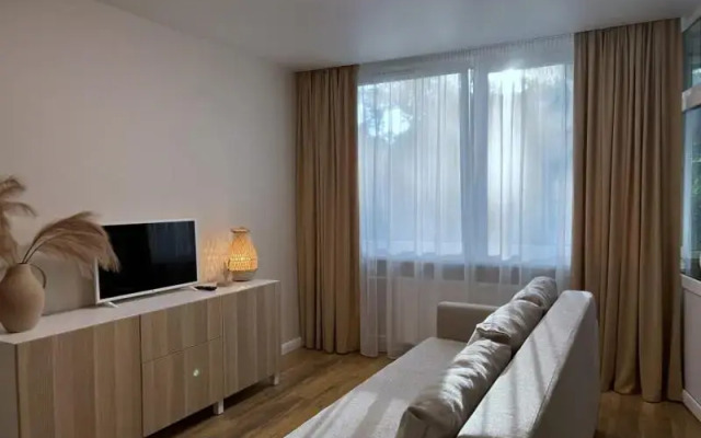 Newly furnished studio apartment