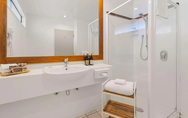 Quality Hotel Lincoln Green
