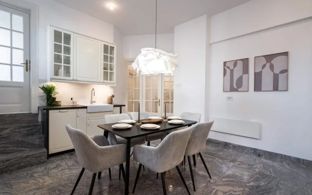 Stunning 3BR - Balcony - Calea Victoriei