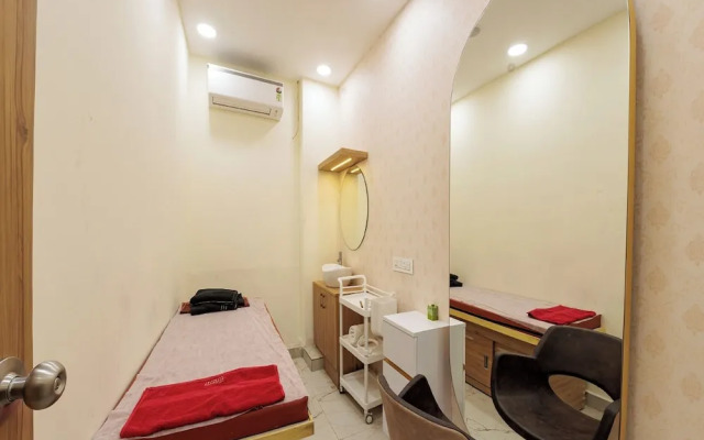 Grand Sri Krishna Residency
