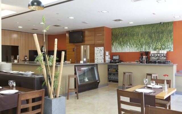 Hotel Vertice Sevilla