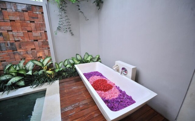 Maitri Villa