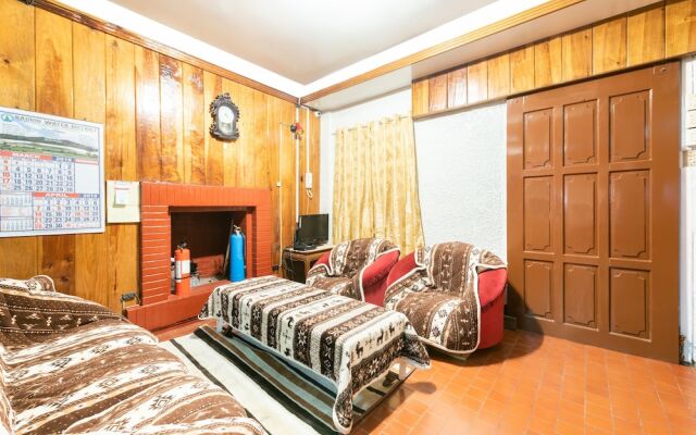 The Peak Pines Pension by OYO Rooms