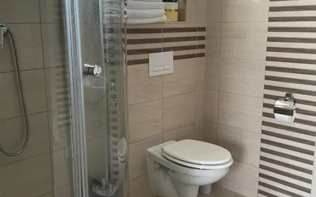 Monika Apartman