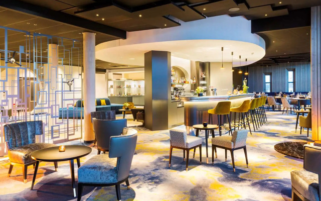 Best Western Plus Hotel Les Humanistes