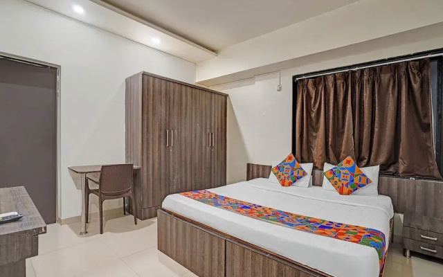 Fabhotel Royal Inn I
