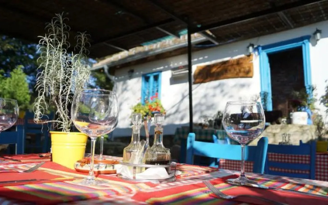 Zornića Kuća Ethno House