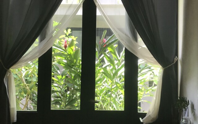 La Flor Casa Boutique