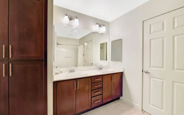 Via Apartments