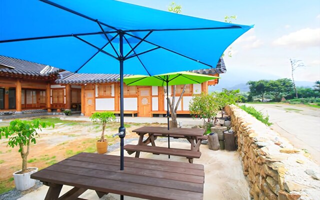 Suncheon Moonlight Love Hanok Pension