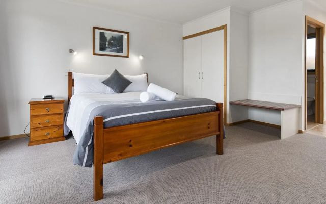 Marsden Court Apartments