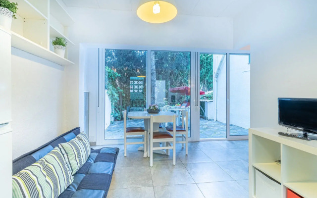 BT Apartments in Llanca