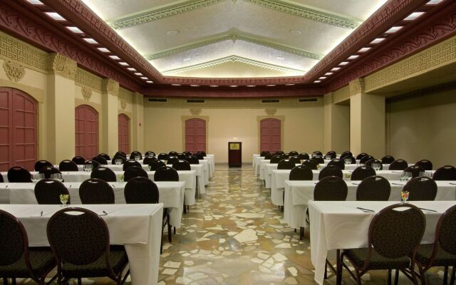 Hilton President Kansas City