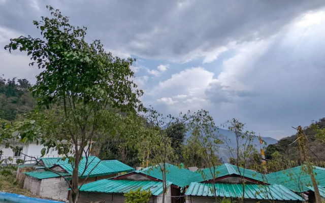 Hotel Hilli Stay Tapovan By Riversun Hotels