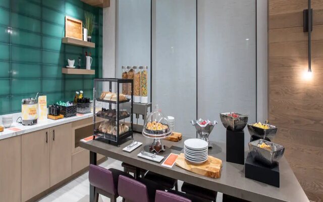 Hilton Garden Inn Albuquerque Downtown