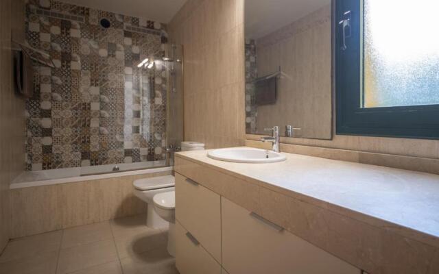 TH150 Modern house in Tamarit with private pool