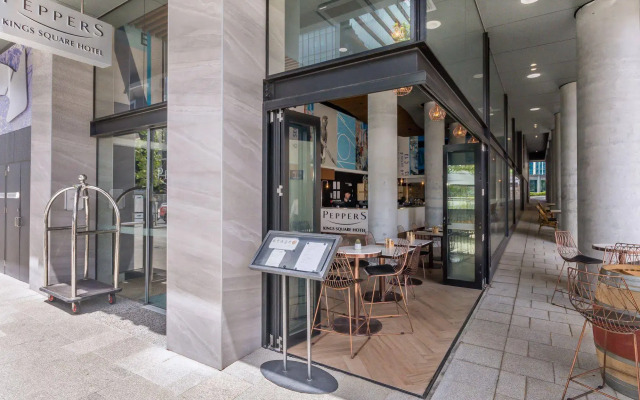 Rydges Perth Kings Square